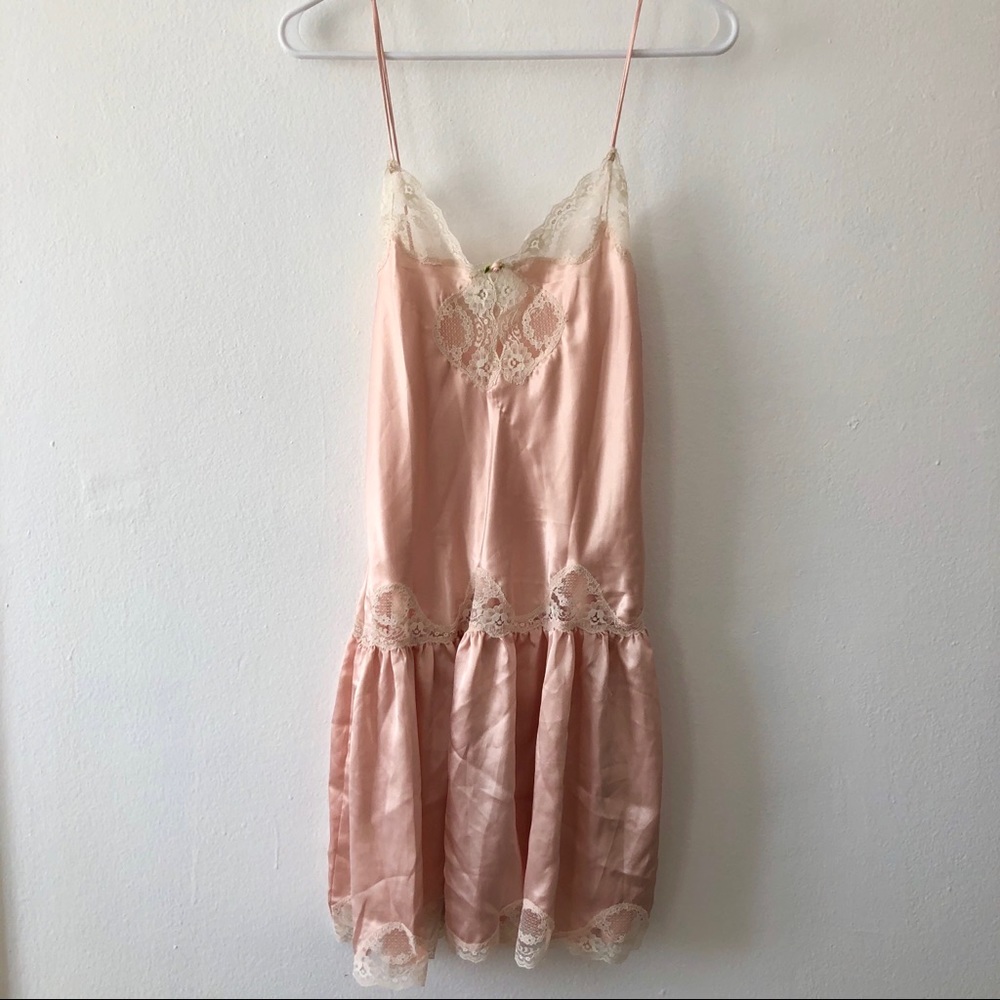 Vintage | Ballet Pink Silk & Lace Slip